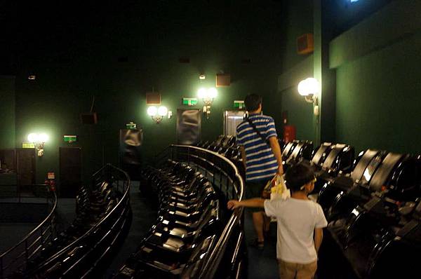 DSC08447-1024.jpg DSC08447-1024.jpg