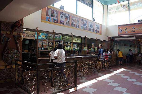 DSC08658-1024.jpg DSC08658-1024.jpg