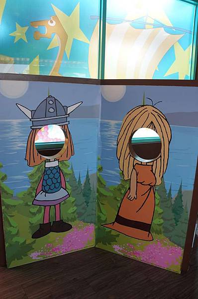 DSC08681-1024.jpg DSC08681-1024.jpg