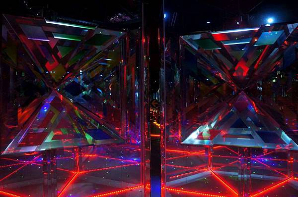 DSC08741-1024.jpg DSC08741-1024.jpg