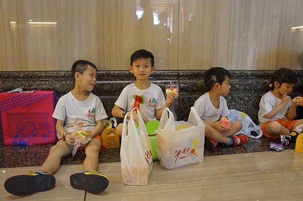 DSC07290-1024.jpg DSC07290-1024.jpg