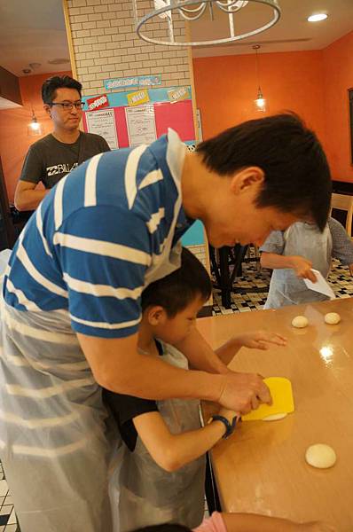 DSC00229-1024.jpg DSC00229-1024.jpg