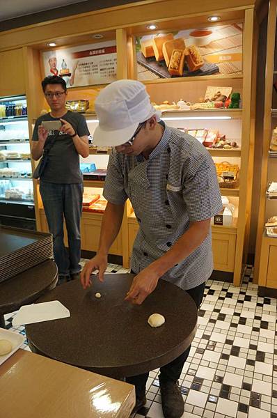 DSC00224-1024.jpg DSC00224-1024.jpg