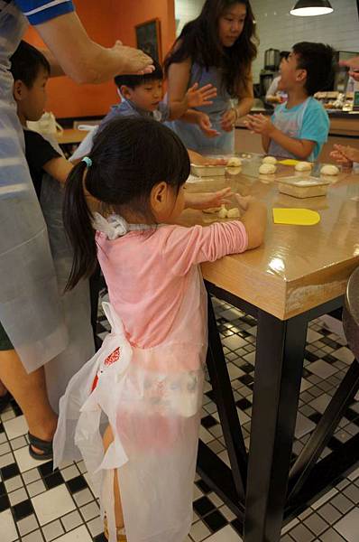 DSC00234-1024.jpg DSC00234-1024.jpg