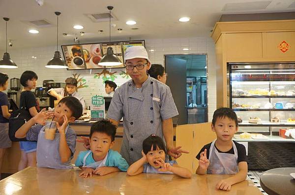 DSC00447-1024.jpg DSC00447-1024.jpg