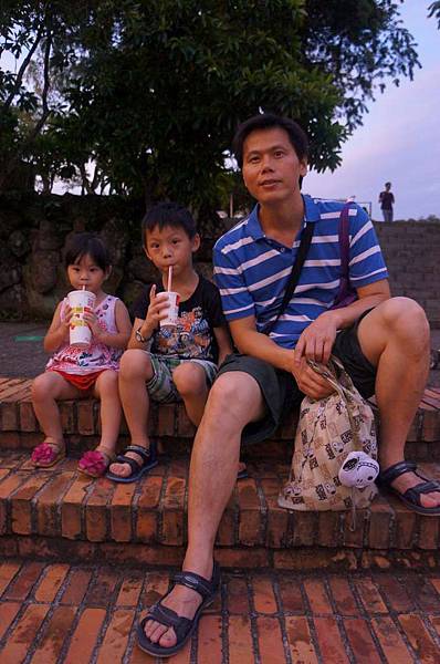 DSC00572-1024.jpg DSC00572-1024.jpg