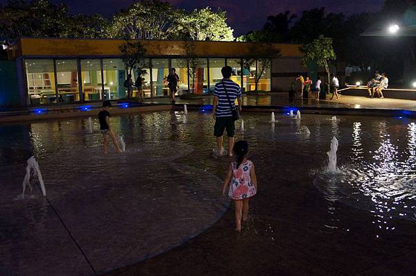 DSC00607-1024.jpg DSC00607-1024.jpg