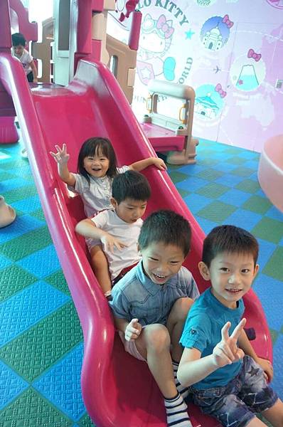 DSC04673-1024.jpg DSC04673-1024.jpg