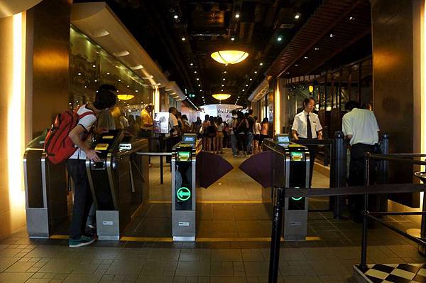 DSC04904-1024.jpg DSC04904-1024.jpg