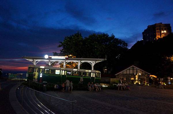 DSC05024-1024.jpg DSC05024-1024.jpg