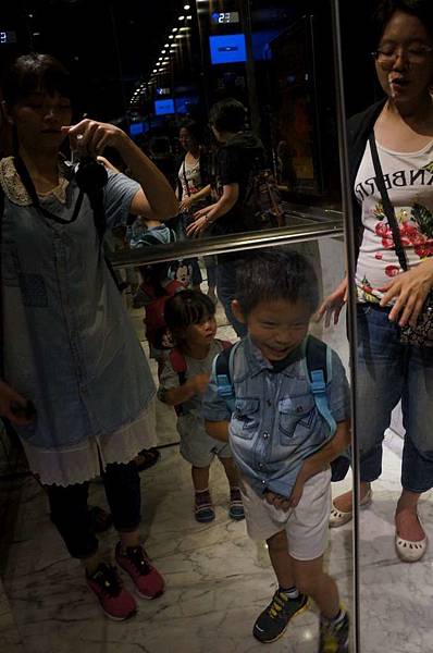 DSC05196-1024.jpg DSC05196-1024.jpg