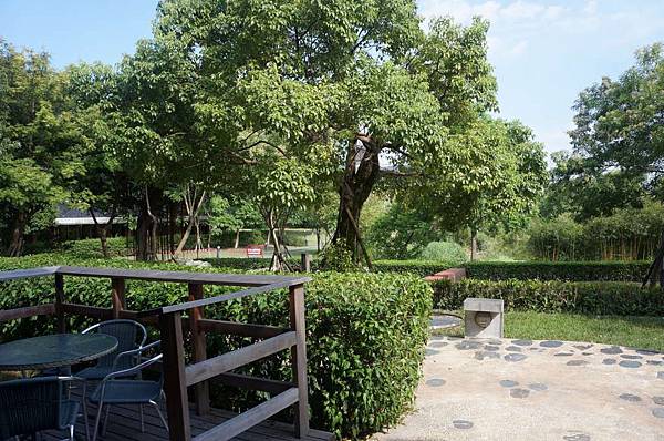 DSC00833-1024.jpg DSC00833-1024.jpg