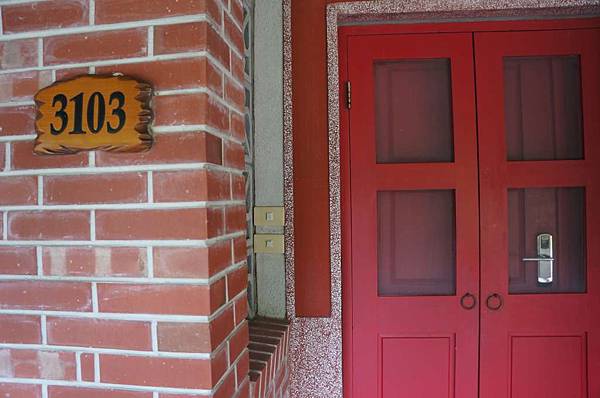 DSC00887-1024.jpg DSC00887-1024.jpg