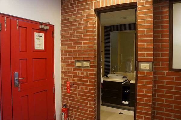 DSC00903-1024.jpg DSC00903-1024.jpg