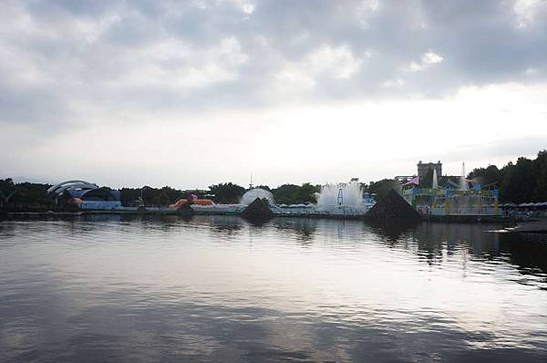 DSC01024-1024.jpg DSC01024-1024.jpg