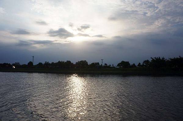 DSC01046-1024.jpg DSC01046-1024.jpg