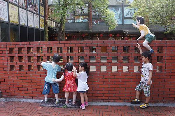 DSC01572-1024.jpg DSC01572-1024.jpg