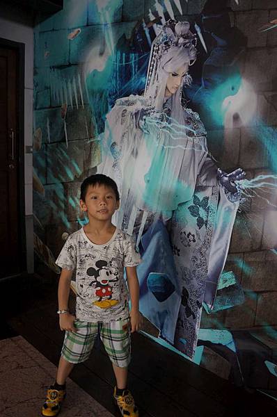 DSC01619-1024.jpg DSC01619-1024.jpg