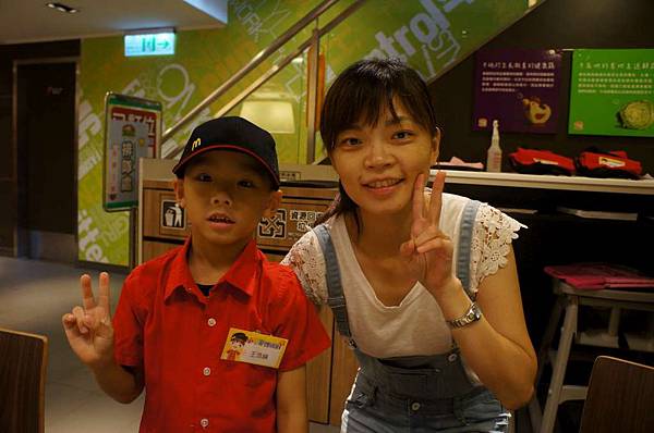 DSC02011-1024.jpg DSC02011-1024.jpg