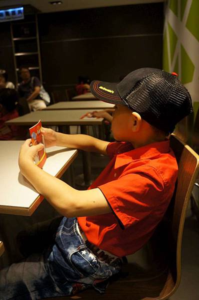 DSC02038-1024.jpg DSC02038-1024.jpg