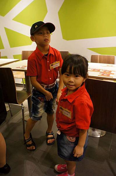 DSC02045-1024.jpg DSC02045-1024.jpg