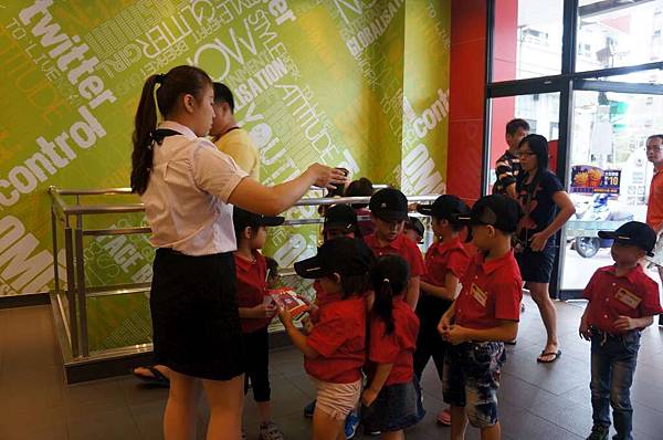 DSC02060-1024.jpg DSC02060-1024.jpg