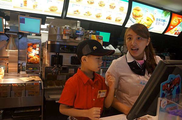 DSC02108-1024.jpg DSC02108-1024.jpg