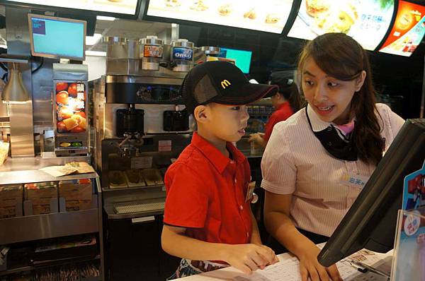 DSC02114-1024.jpg DSC02114-1024.jpg