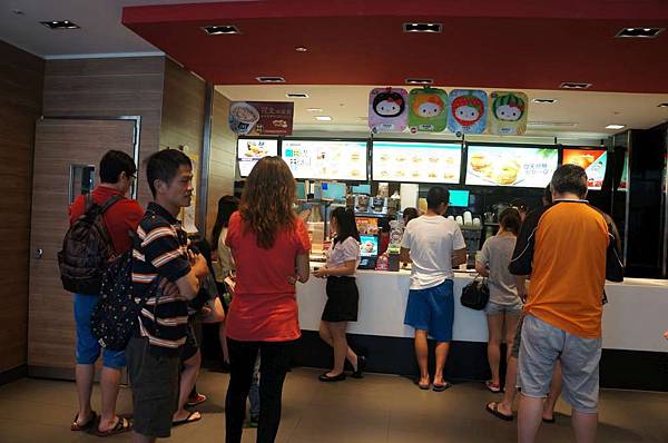 DSC02128-1024.jpg DSC02128-1024.jpg