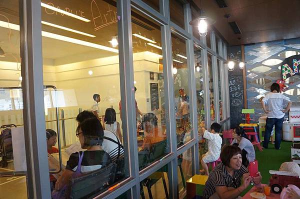 DSC02160-1024.jpg DSC02160-1024.jpg