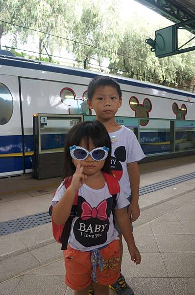 DSC05245-1024.jpg DSC05245-1024.jpg