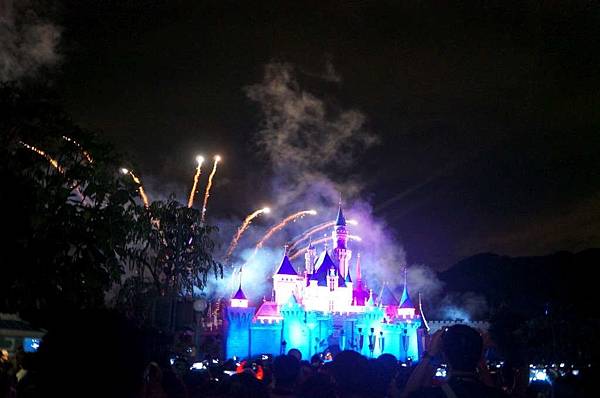 DSC05920-1024.jpg DSC05920-1024.jpg