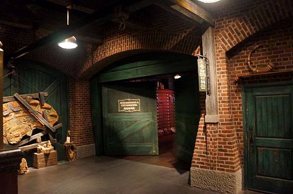 DSC06011-1024.jpg DSC06011-1024.jpg