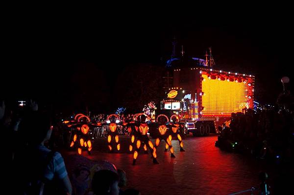 DSC06117-1024.jpg DSC06117-1024.jpg