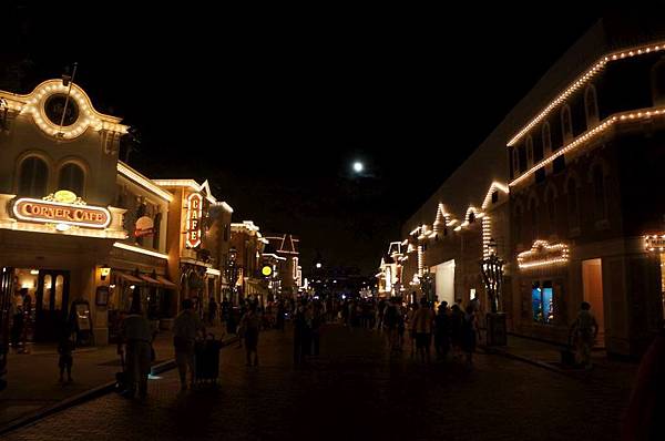 DSC06302-1024.jpg DSC06302-1024.jpg