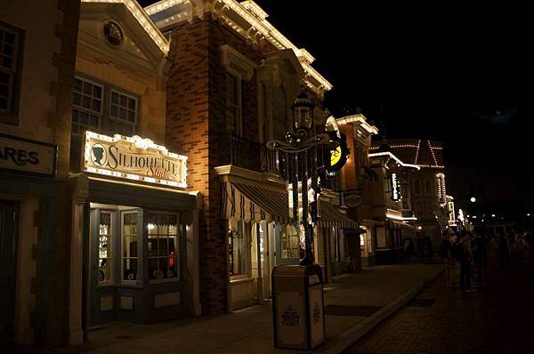 DSC06317-1024.jpg DSC06317-1024.jpg