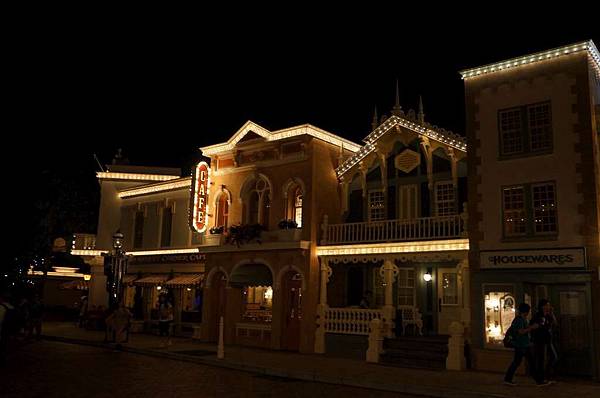 DSC06327-1024.jpg DSC06327-1024.jpg