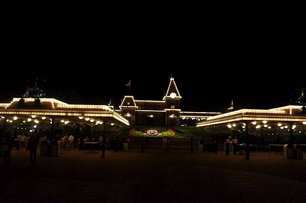 DSC06345-1024.jpg DSC06345-1024.jpg