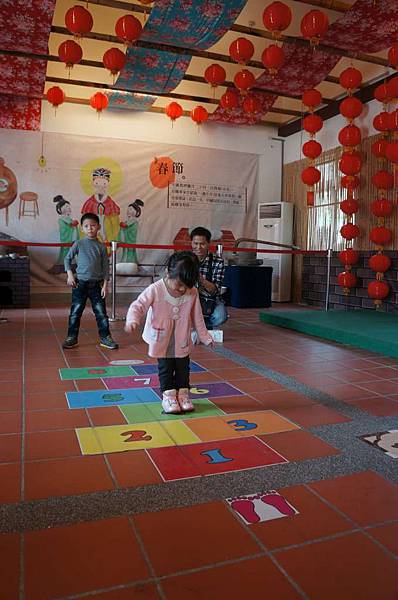 DSC06144-1024.jpg DSC06144-1024.jpg