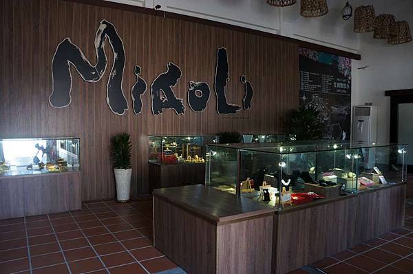 DSC06185-1024.jpg DSC06185-1024.jpg