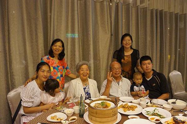 DSC03888-1024.jpg DSC03888-1024.jpg