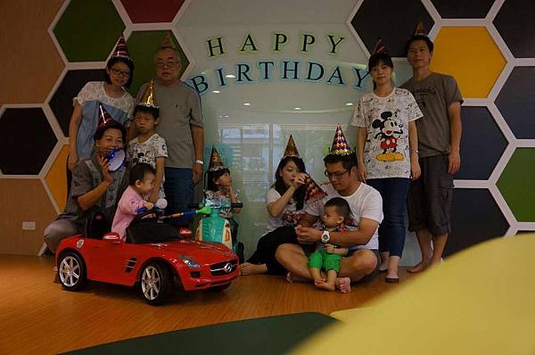 DSC04076-1024.jpg DSC04076-1024.jpg