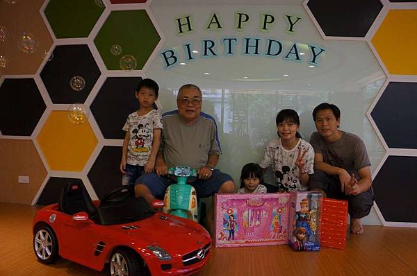 DSC04088-1024.jpg DSC04088-1024.jpg