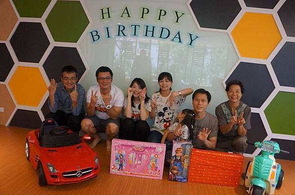 DSC04105-1024.jpg DSC04105-1024.jpg