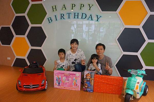 DSC04110-1024.jpg DSC04110-1024.jpg