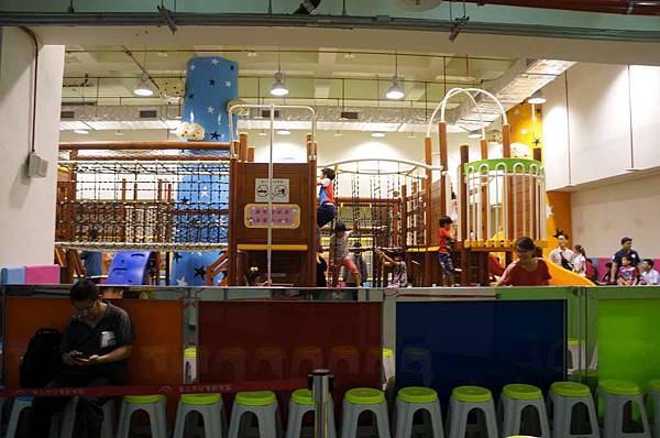 DSC04250-1024.jpg DSC04250-1024.jpg