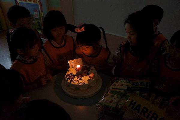 DSC04687-1024.jpg DSC04687-1024.jpg