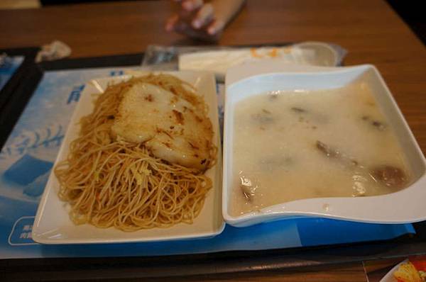 DSC06409-1024.jpg DSC06409-1024.jpg