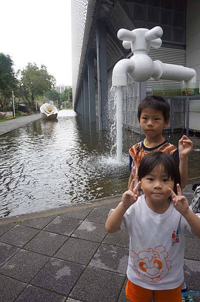 DSC04940-1024.jpg DSC04940-1024.jpg