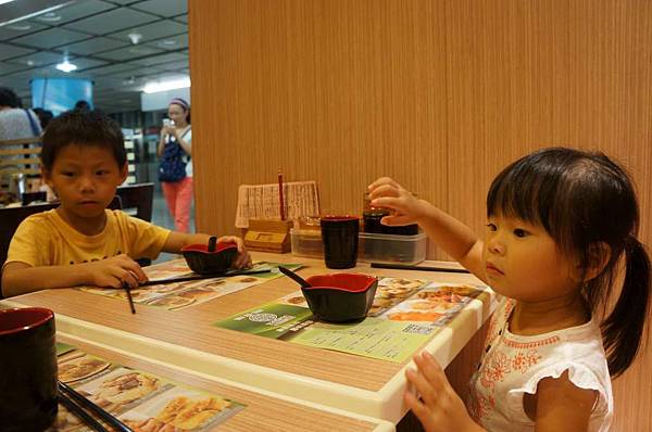 DSC06912-1024.jpg DSC06912-1024.jpg